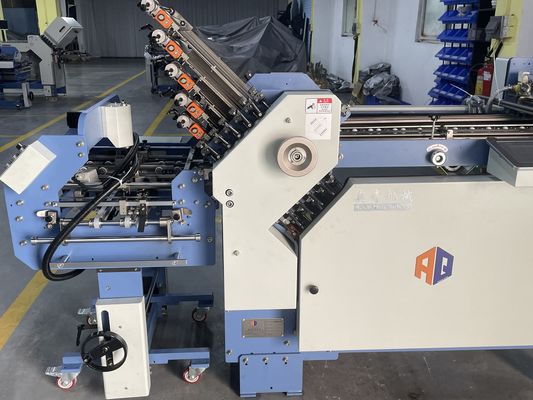 থ্রি-হোল পেপার ফোল্ডিং মেশিন 480*1000mm 30-250g 180m/min 380V