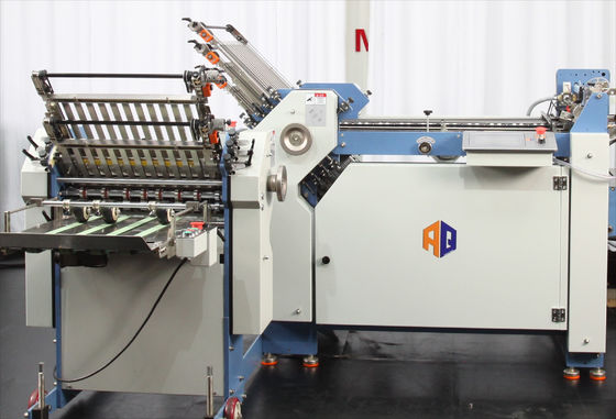 480mm প্রস্থ 6 বাকল প্লেট সহ গিয়ার ড্রাইভিং ক্রস ফোল্ড পেপার ফোল্ডিং মেশিন
